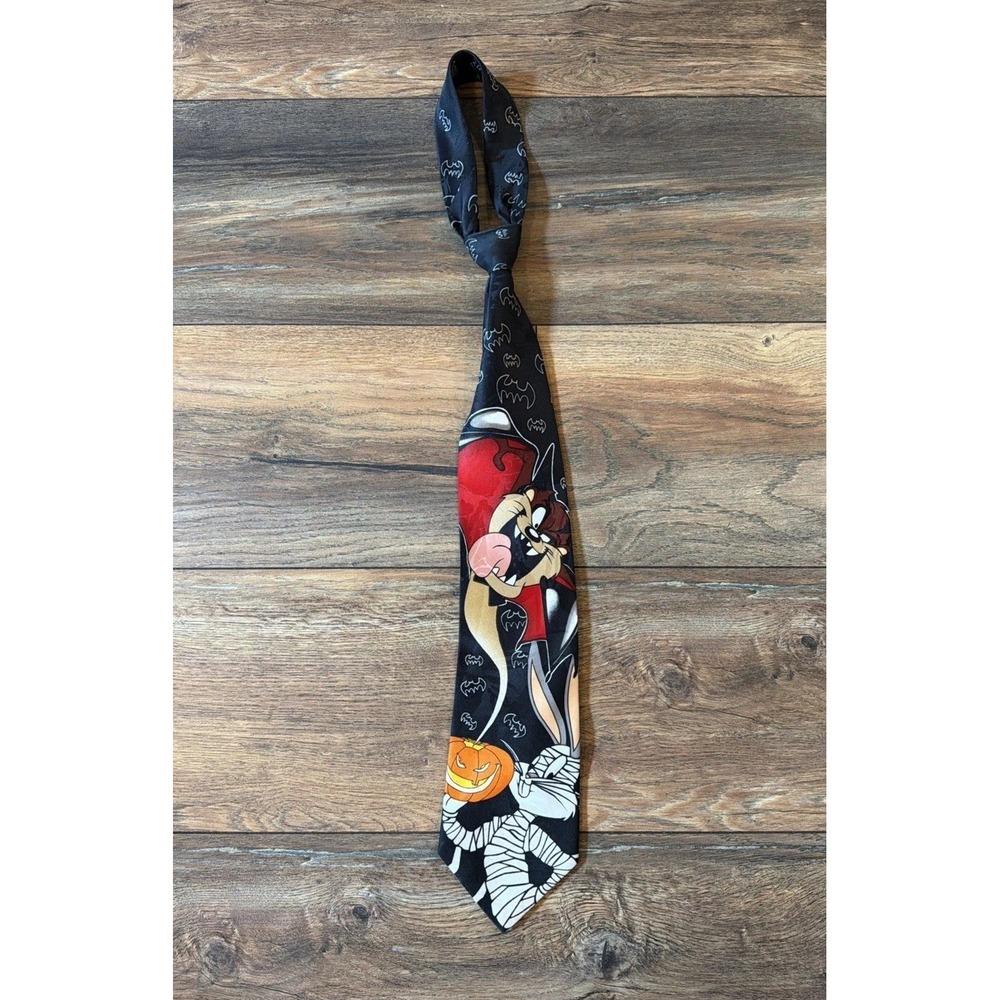 VTG 1996 Looney Tunes Mania Bugs Bunny Taz Halloween Necktie Warner Bros